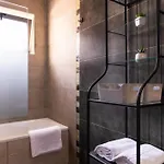 شقة Jade 4 *